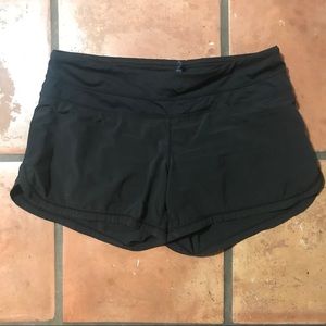 Lululemon black shorts, 8